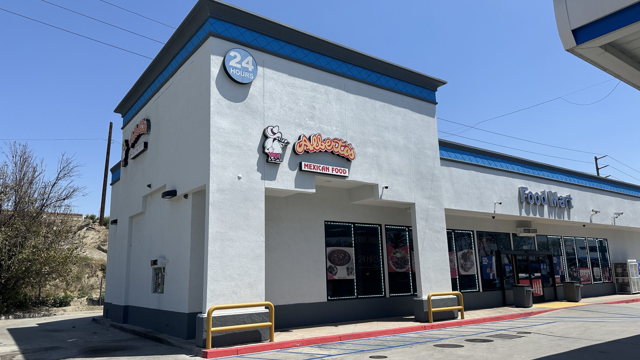 ONTARIO, CA, Store